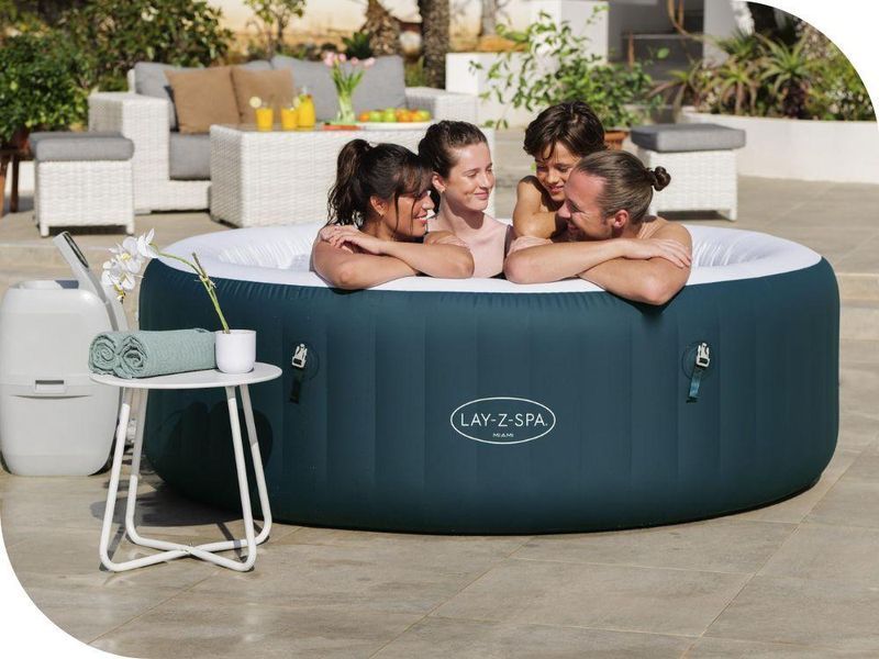 Надувной джакузи с подогревом Бассейн Bestway СПА Lay-Z-Spa Miami 196 х 66 см 6 человек Объем 908 л 41083 фото