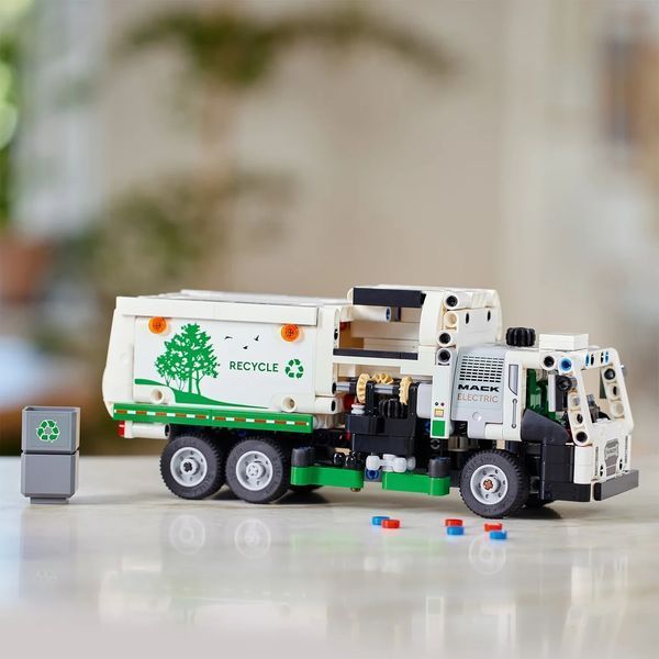 Конструктор Лего Технік Сміттєвоз Mack LR Electric Lego Technic 503 деталі (42167) 43768 фото