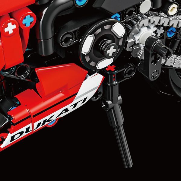 Конструктор Мотоцикл Спортбайк Ducati Panigaley 816 деталей 44273 фото