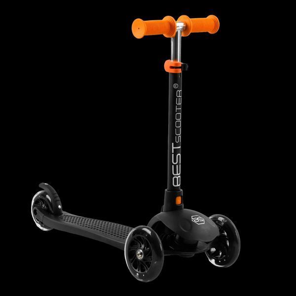 Трехколесный самокат со светящимися колесами и родительской ручкой Best Scooter Черный с оранжевым 26029 фото