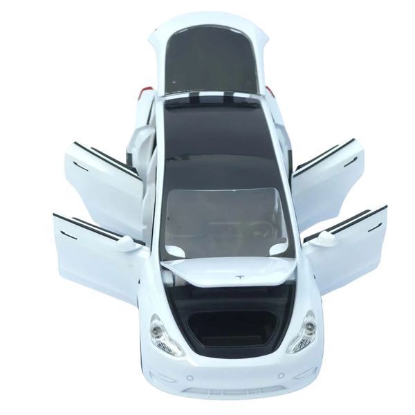 Металева машинка інерційна з ефектами Tesla Model Y Auto Expert Білий 44304 фото