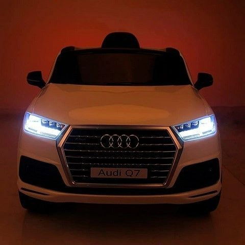 Детский электромобиль с пультом Джип AUDI Q7 Белый 29473 фото