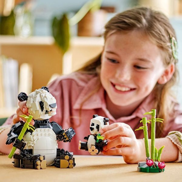 Конструктор Лего Панда 3 в 1 Дикі тварини Lego Creator 626 деталей (31165) 43527 фото