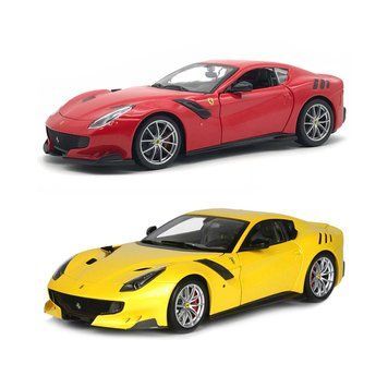 Машинка металева Bburago Ferrari F12Tdf (асорти жовтий, червоний, 1:24) 27964 фото