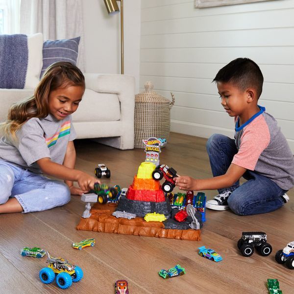 Детский трек станция Хот Вилс Hot Wheels Невероятное крушение серии Тренировочная арена 31869 фото